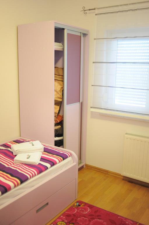 Apartmani Spoljar ซูปันยา ภายนอก รูปภาพ
